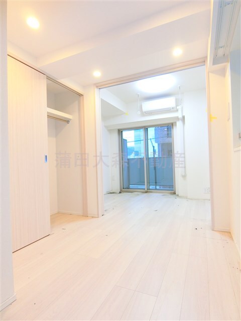 拡大写真:Gatehouse Otorii 2階206の居間