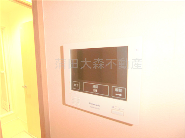 拡大写真:ロイヤルヒーロー 1階101のTVモニター付オートロック