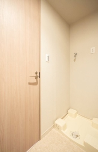 拡大写真:ドゥーエ西馬込 4階404の室内洗濯機置き場