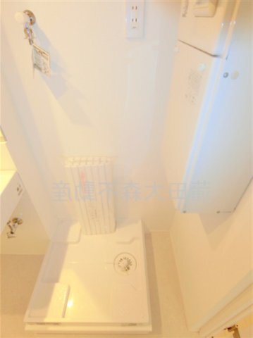 拡大写真:B.G.Grand Unoki 4階404の室内洗濯機置き場