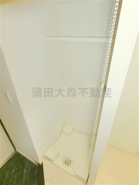 拡大写真:XEBEC西蒲田 6階604の室内洗濯機置場