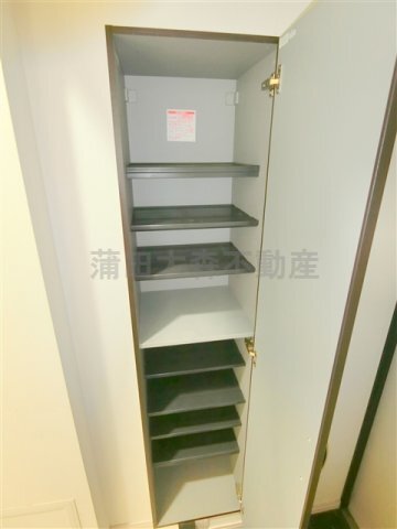拡大写真:XEBEC西蒲田 6階604の玄関収納
