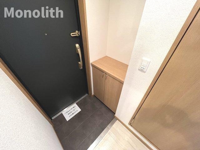 拡大写真:リヴェール鳳 3階301の玄関