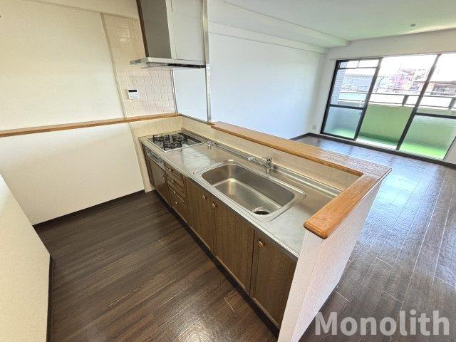 拡大写真:フローラ南館 3階306のキッチン