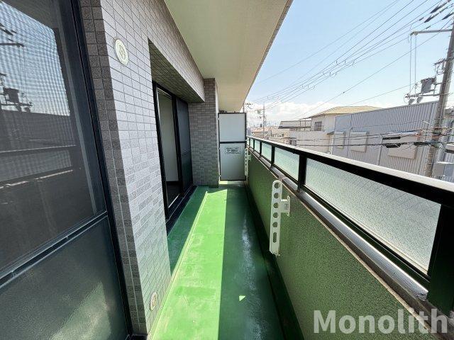 拡大写真:フローラ南館 3階306のバルコニー