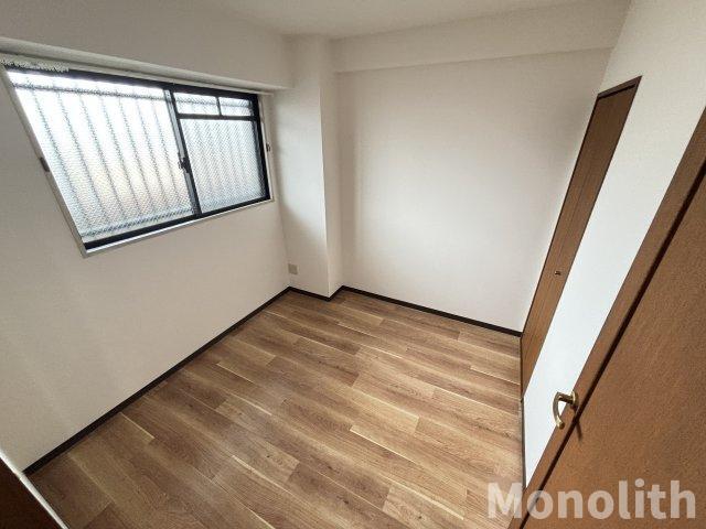 拡大写真：フローラ南館 3階305の内装