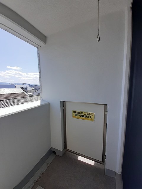 拡大写真:Casa Verde 4階402のバルコニー