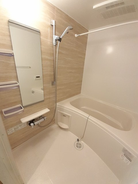拡大写真:Casa Verde 4階402の風呂