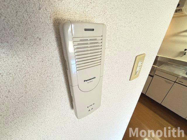 拡大写真:リヴェール弐番館 1階102のセキュリティ