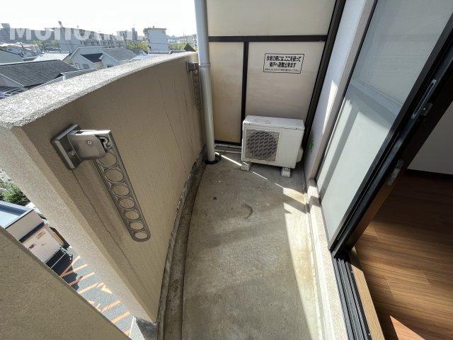 拡大写真:セゾンコート春木 3階302のバルコニー