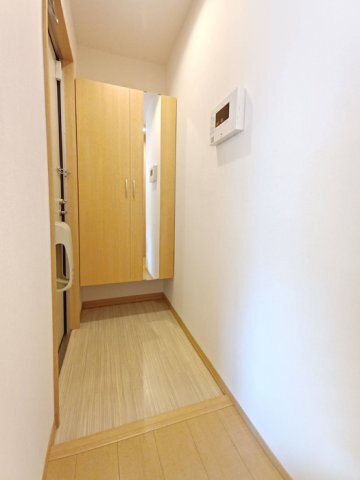 拡大写真:グリュックハイム 1階102の独立洗面台