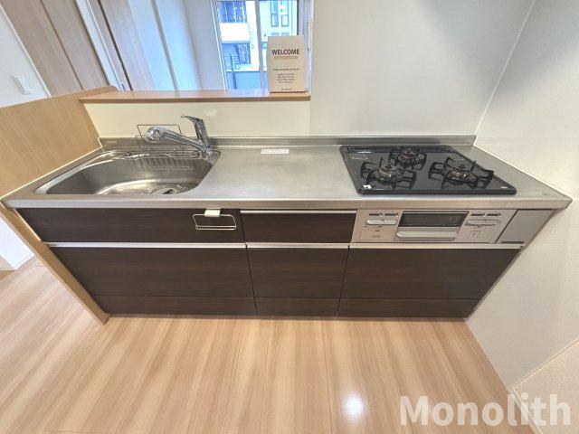 拡大写真:JIN輝A棟 2階202のキッチン
