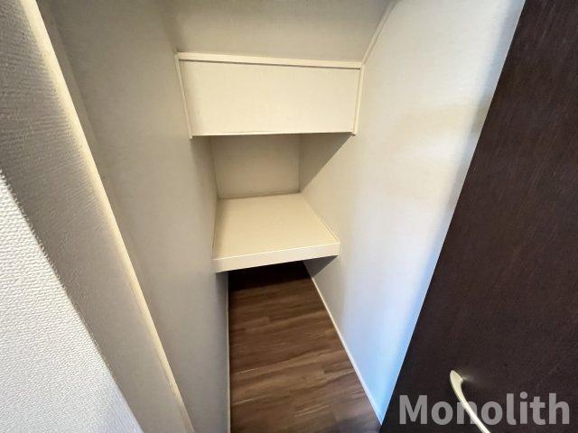 拡大写真：シャインメゾンⅡ番館 1階101の収納