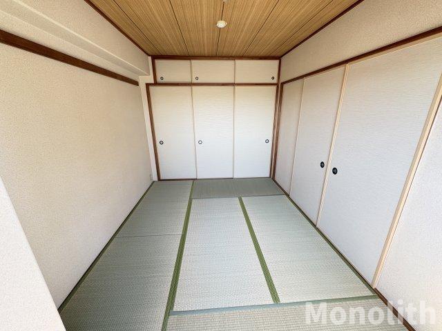 拡大写真:フェリーチェ和泉 2階206の和室