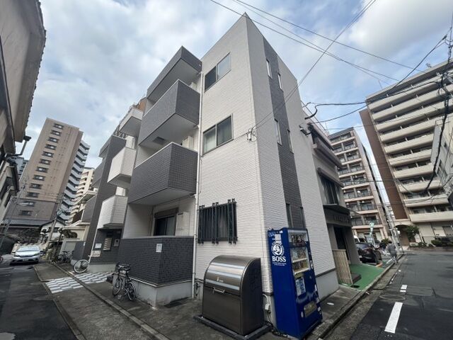 エルモス天神の外観