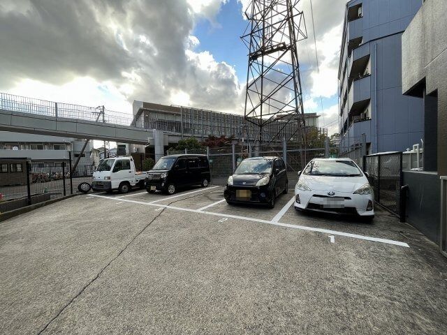拡大写真：大阪市東淀川区大桐３丁目 4階410の外観