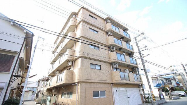 拡大写真：大阪市東淀川区淡路４丁目 4階401の外観