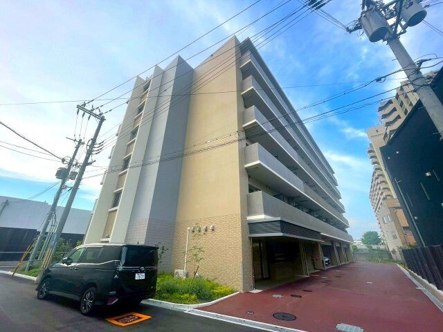 吹田市西御旅町の外観