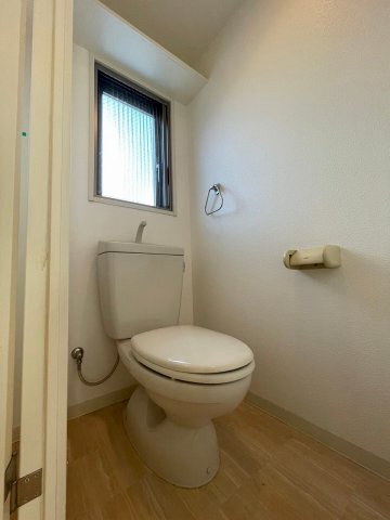 拡大写真:大阪市東淀川区瑞光3丁目 4階403のトイレ