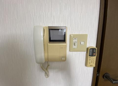 拡大写真:大阪市東淀川区小松2丁目 4階403のセキュリティ