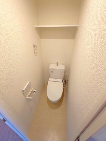 拡大写真:大阪市東淀川区淡路1丁目 3階301のトイレ