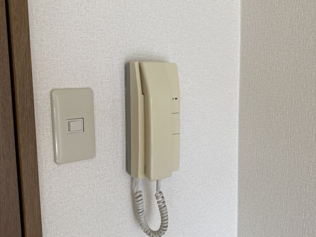 拡大写真:大阪市東淀川区小松1丁目 4階402のセキュリティ