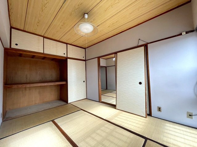 拡大写真:大阪市東淀川区瑞光4丁目 4階409の収納