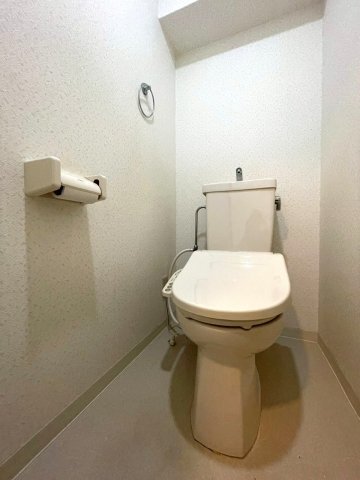 拡大写真:大阪市東淀川区瑞光2丁目 5階508のトイレ