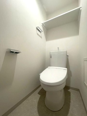 拡大写真:吹田市西御旅町 2階205のトイレ