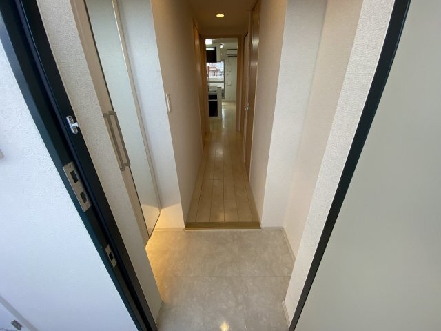 拡大写真：大阪市東淀川区小松２丁目 6階607の玄関
