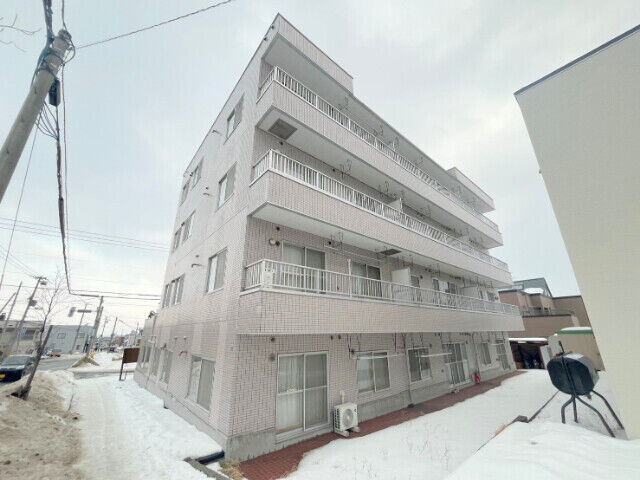 MMハイツ西野の外観