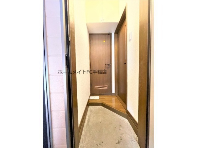 拡大写真:ユーノス富丘 2階202の玄関スペースです♪