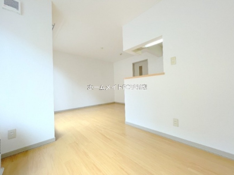 拡大写真:パークコート富丘 1階102の明るい洋室♪