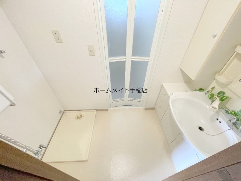 拡大写真：札幌市西区発寒十条１１丁目 1階101のシャンプードレッサーです♪
