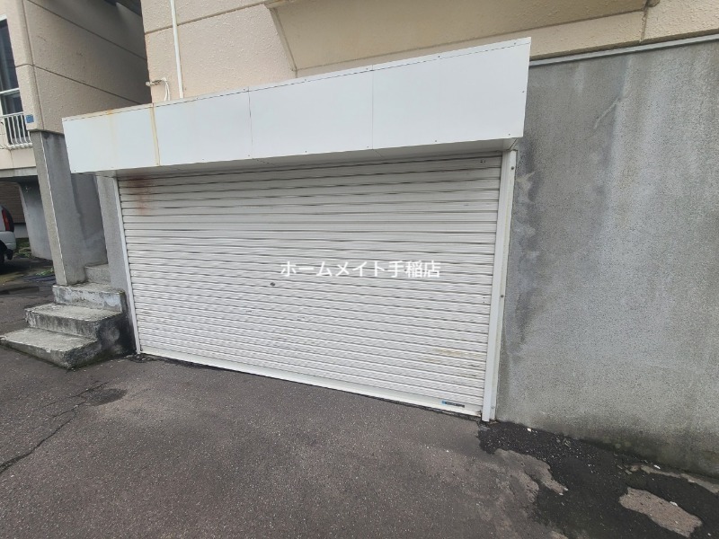 拡大写真:札幌市手稲区稲穂一条1丁目 2階101の駐車場♪