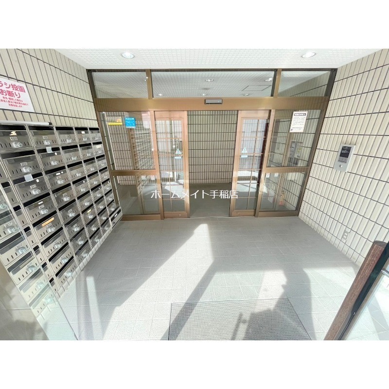 拡大写真：ティアラ手稲本町 5階501のオートロック付き♪