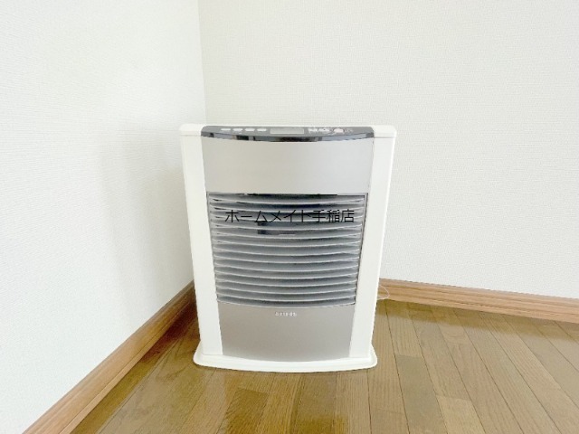 拡大写真:プラタナス曙B棟 3階206の暖房です!