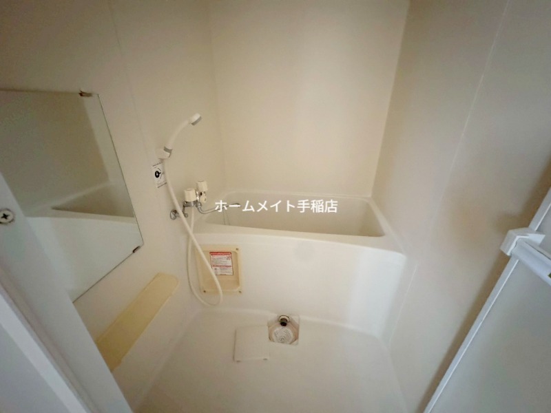 拡大写真:グランメール発寒 2階202のゆったりバスルーム♪