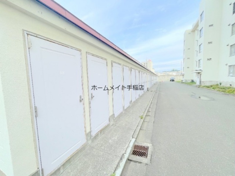 拡大写真:ビレッジハウス琴似第二4号棟 5階504のトランクルーム付きです!