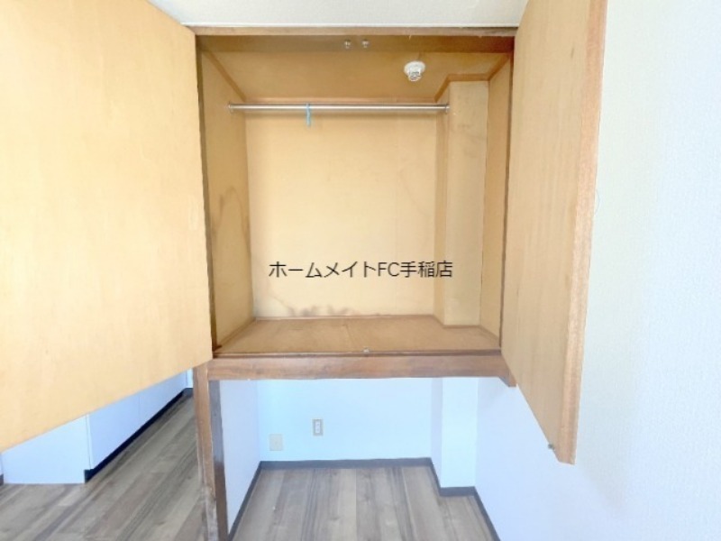 拡大写真:札幌市西区琴似三条7丁目 2階202の収納スペースです♪