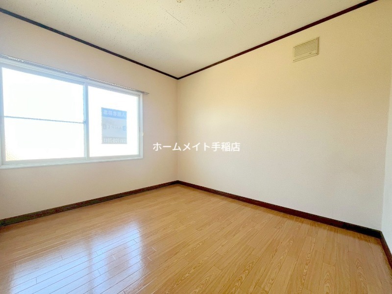 拡大写真:札幌市手稲区曙三条3丁目 3階201の明るい洋室、寝室にどうぞ♪
