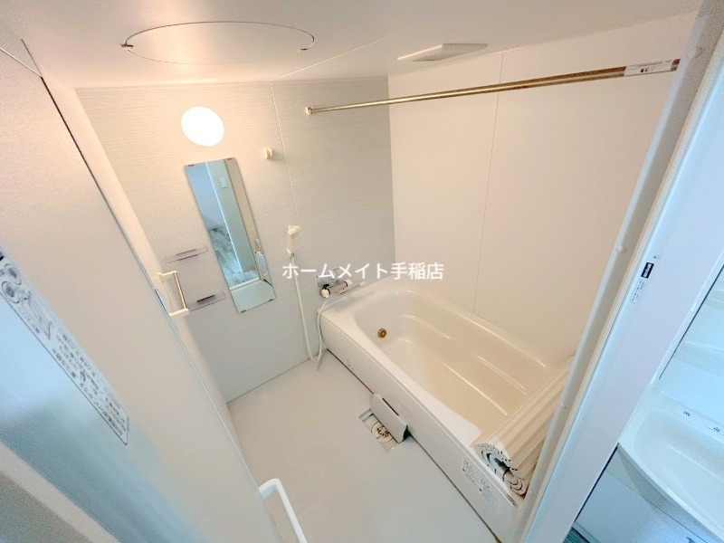 拡大写真:札幌市手稲区前田十条10丁目 4階405のゆったりバス♪