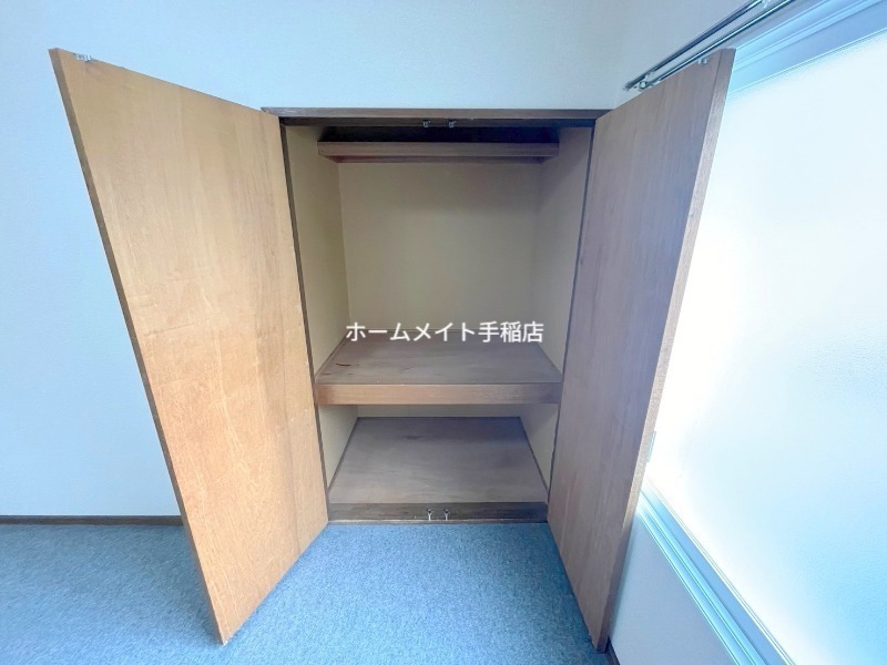 拡大写真:札幌市手稲区富丘一条6丁目 2階202の収納スペースです♪