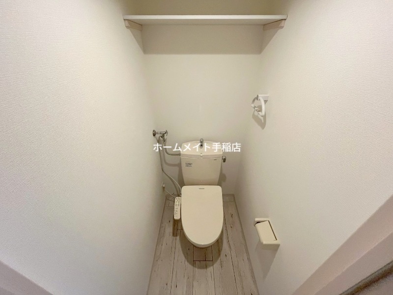 拡大写真:ラフィーネ西町 1階101のトイレスペースでございます!