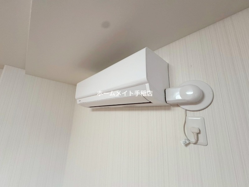 拡大写真:EXCELLENT HOUSE宮の沢 2階205のエアコン付きでございます!