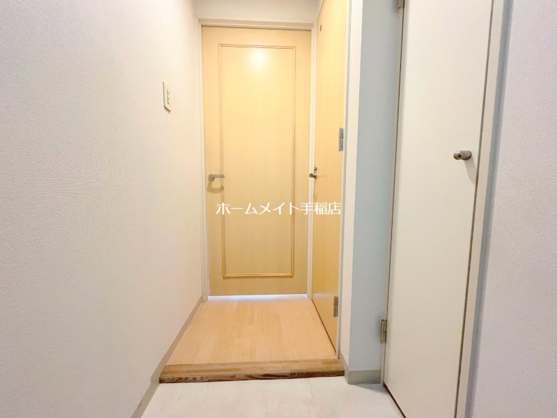 拡大写真:札幌市手稲区手稲本町一条4丁目 7階705の玄関スペースです♪