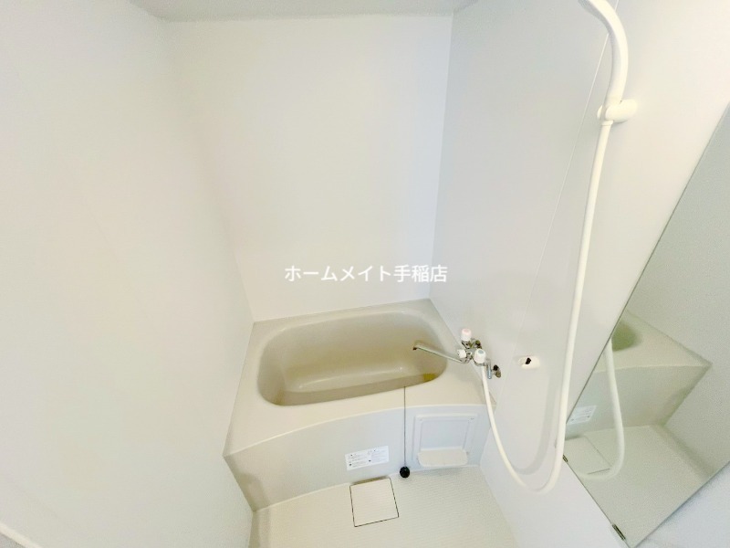 拡大写真:アール宮の沢 1階101のゆったりバスルーム♪