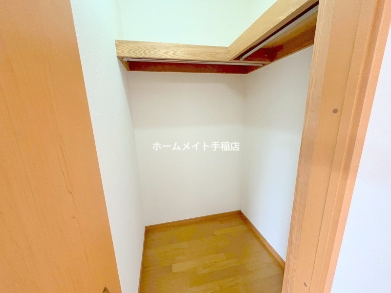 拡大写真:グランドソレーユB 1階101の収納スペースでございます!