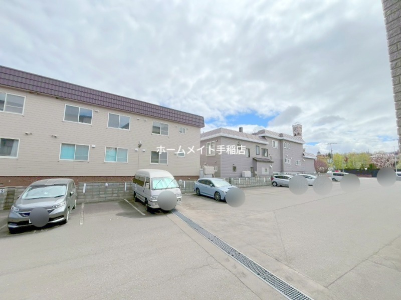 拡大写真:グランドソレーユB 1階101のお部屋からの眺望でございます!