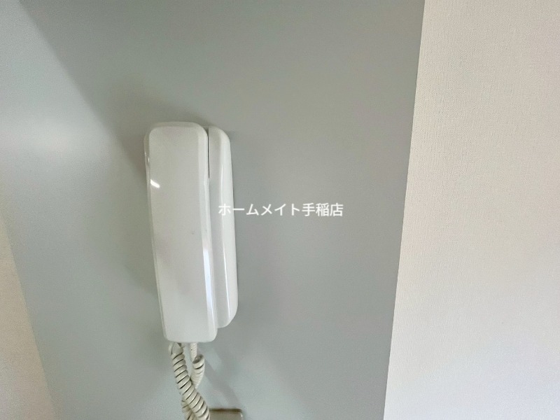 拡大写真:メゾンドK・Ⅰ 1階102の便利なインターホン付きでございます!